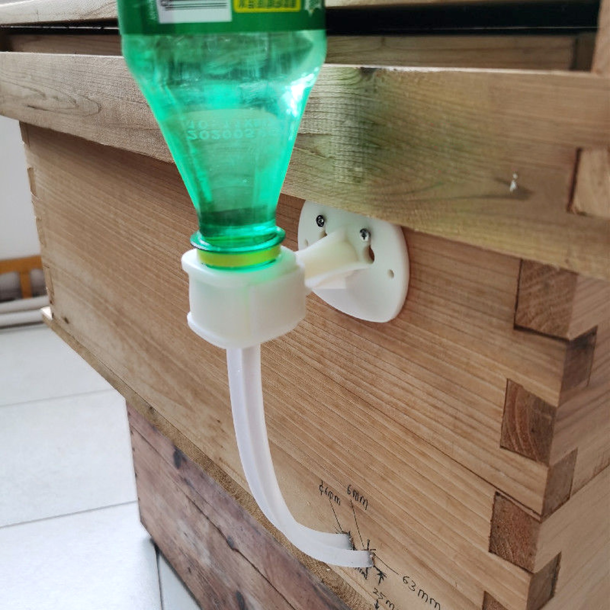 2Pcs Automatic Feeding Drinker – Begonia Rex Bewertung und Preis